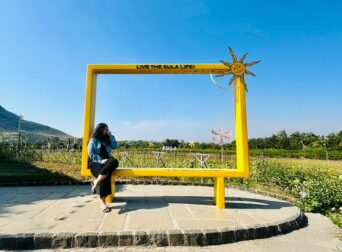 Top-10-Lessons-I-Learned-as-a-Solo-Traveler-web